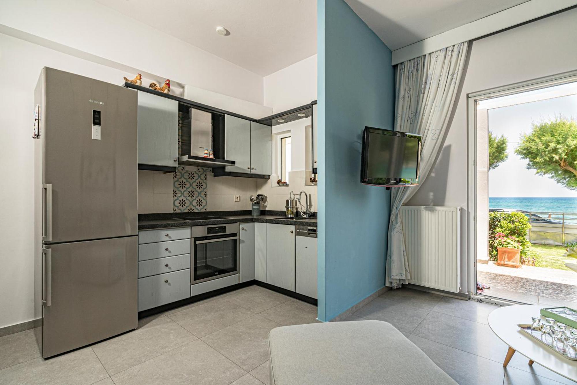 Big Blue Exclusive Beachfront Villa กิสเซมอส ภายนอก รูปภาพ