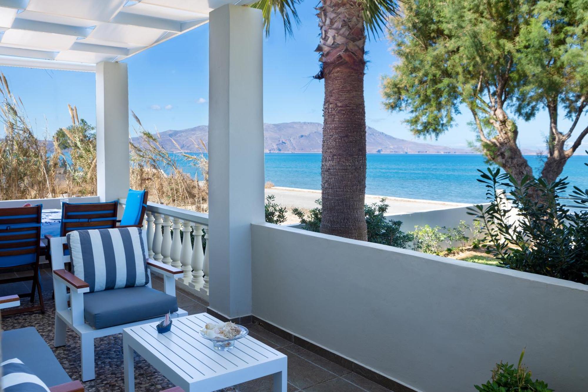 Big Blue Exclusive Beachfront Villa กิสเซมอส ภายนอก รูปภาพ